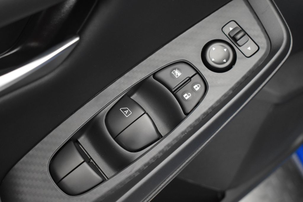 Thumbnail: 2025 Nissan Sentra - 11