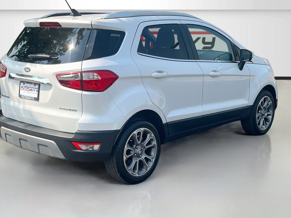 Used 2021 White Ford Titanium image 7