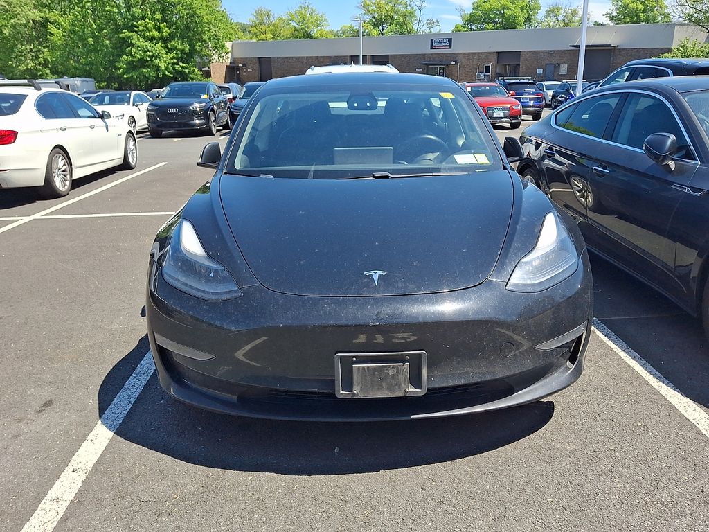 Thumbnail: 2021 Tesla Model 3 - 2