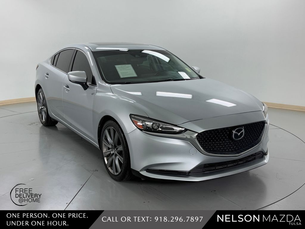 Used 2018 Silver Mazda Touring image 4