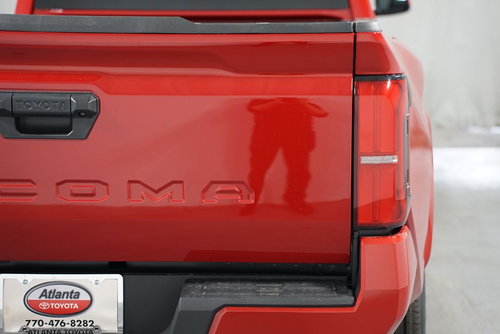 2025 Toyota Tacoma SR5 10