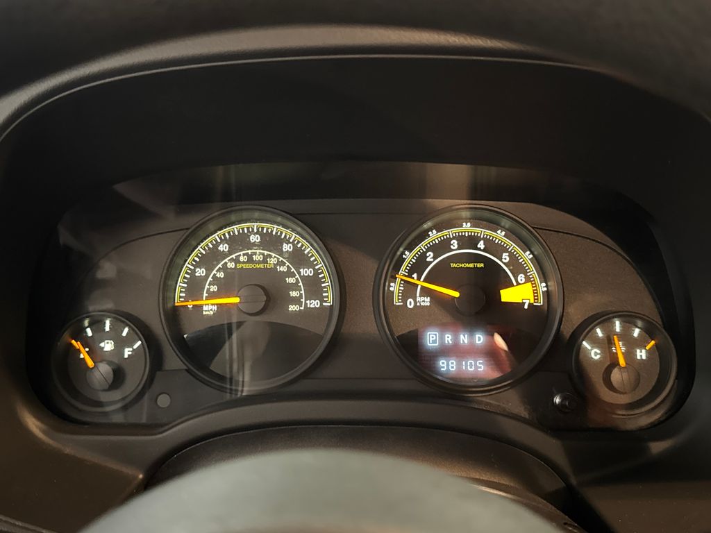 Used 2015 Gray Jeep Sport image 21