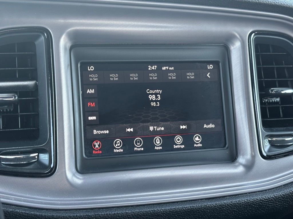 2023 Dodge Challenger SXT photo