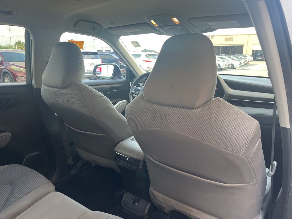 Thumbnail: 2020 Toyota Highlander - 18