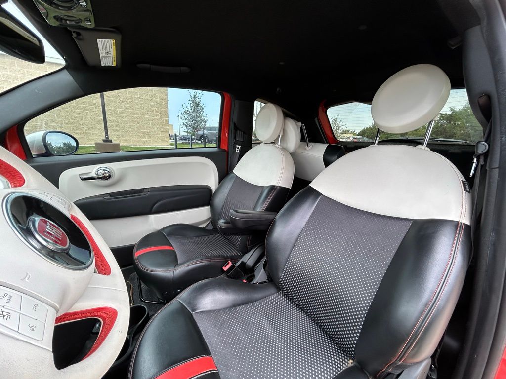2017 Fiat 500e  6