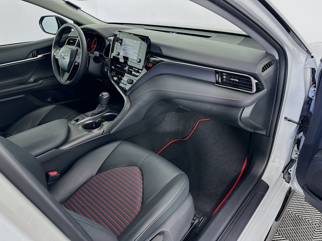 Thumbnail: 2021 Toyota Camry - 27