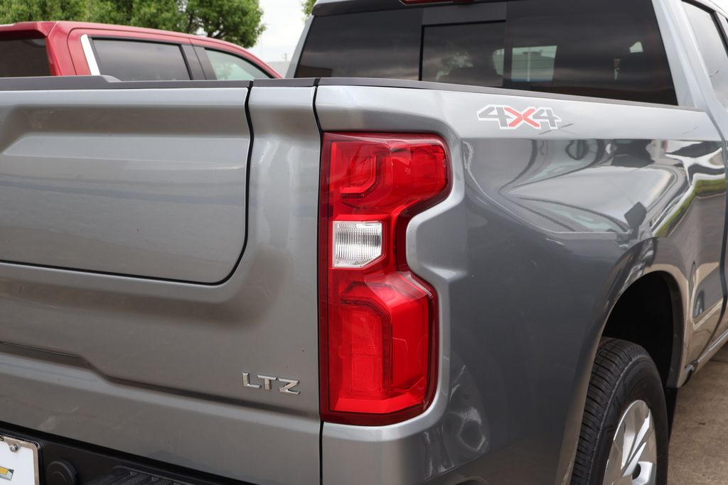 2025 Chevrolet Silverado 1500 LTZ 8