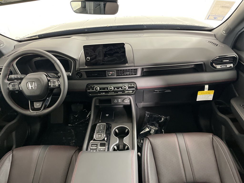 Thumbnail: 2025 Honda Pilot - 17