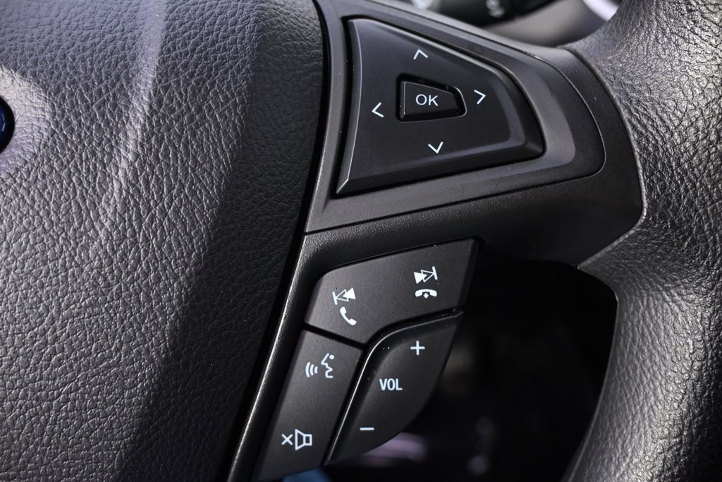 Used 2024 Silver Ford SE image 34