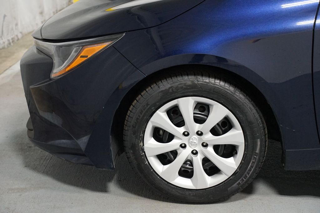 Thumbnail: 2024 Toyota Corolla - 5