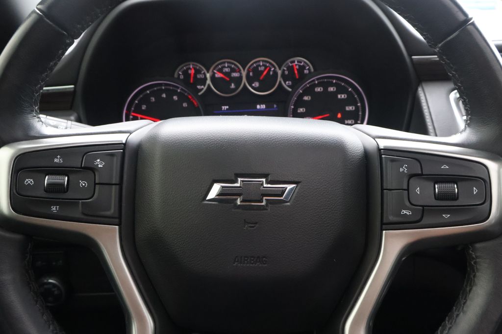 Thumbnail: 2021 Chevrolet Suburban - 21