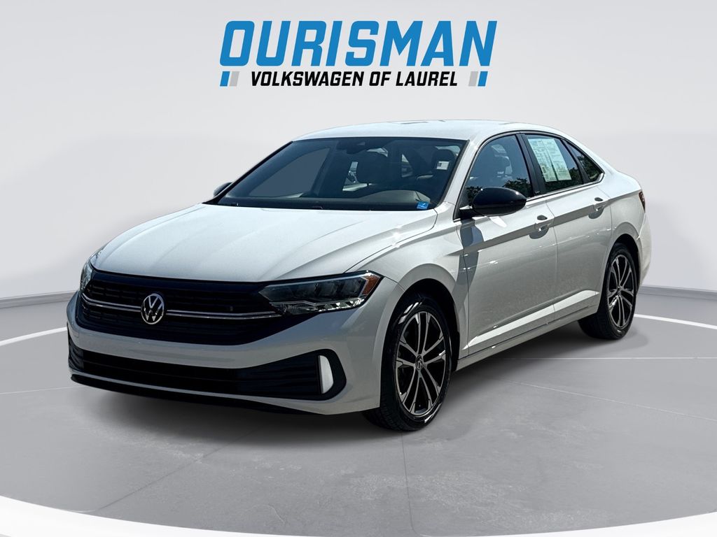 Opal White Pearl 2023 Volkswagen Jetta Sedan Front-Wheel Drive 8-Speed Automatic