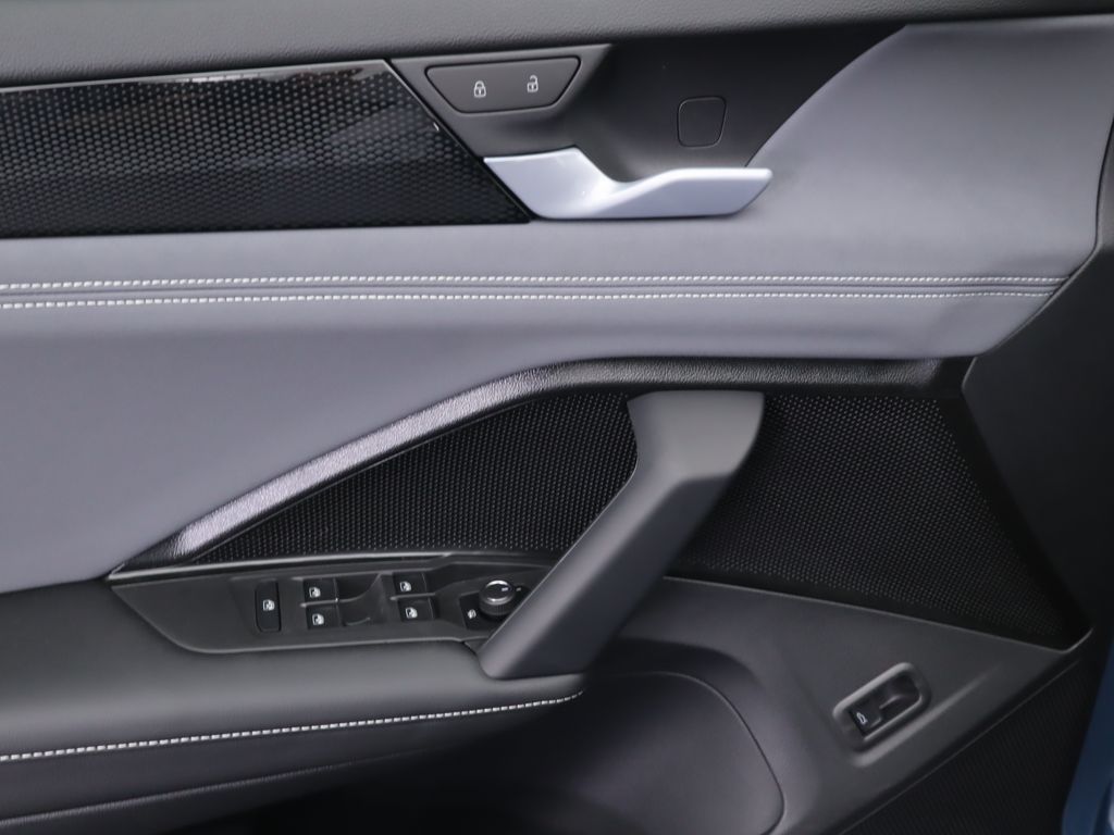 Thumbnail: 2026 Volkswagen Tiguan - 23