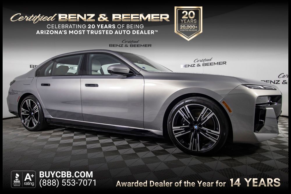 Oxide Gray Metallic 2023 BMW i7 Sedan All-Wheel Drive Automatic