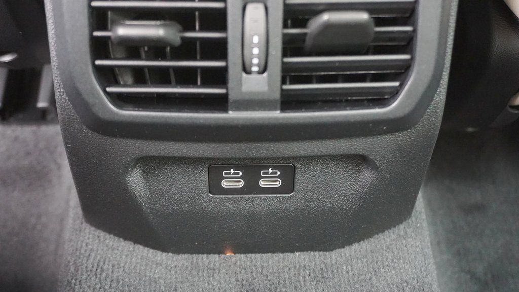 2026 BMW 2 Series M235 - Photo 14