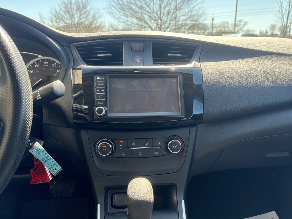 Used 2019 Silver Nissan S image 27