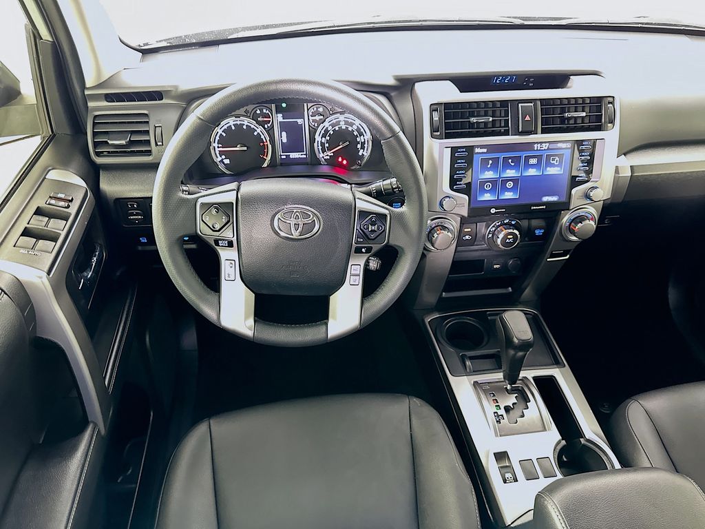 Thumbnail: 2023 Toyota 4Runner - 21