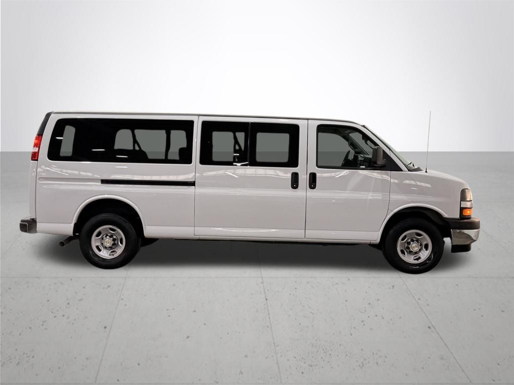 2024 Chevrolet Express 3500 LT