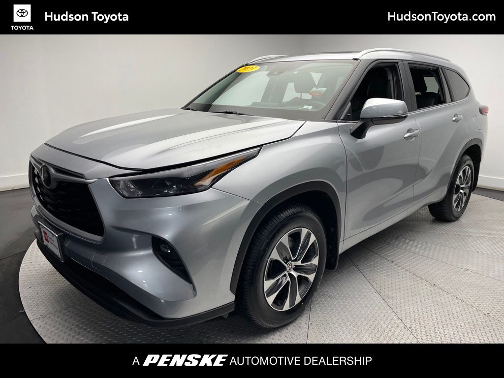 2023 Toyota Highlander XLE -
                Jersey City, NJ