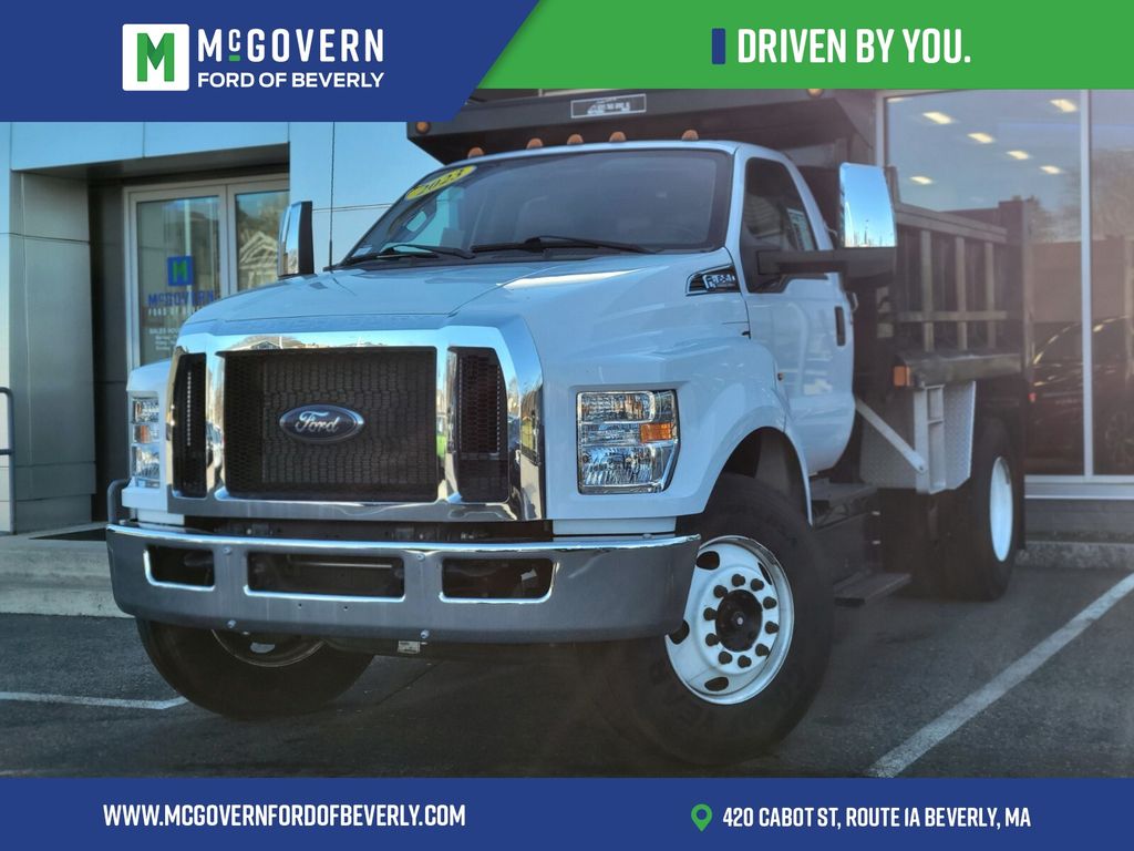 White 2023 Ford F-650 Super Duty Pickup Truck 6-Speed Automatic