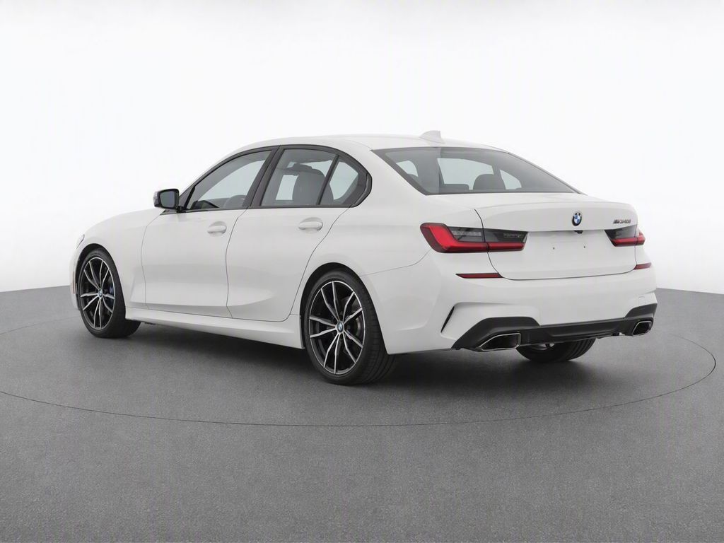 Thumbnail: 2022 BMW 3 Series - 32