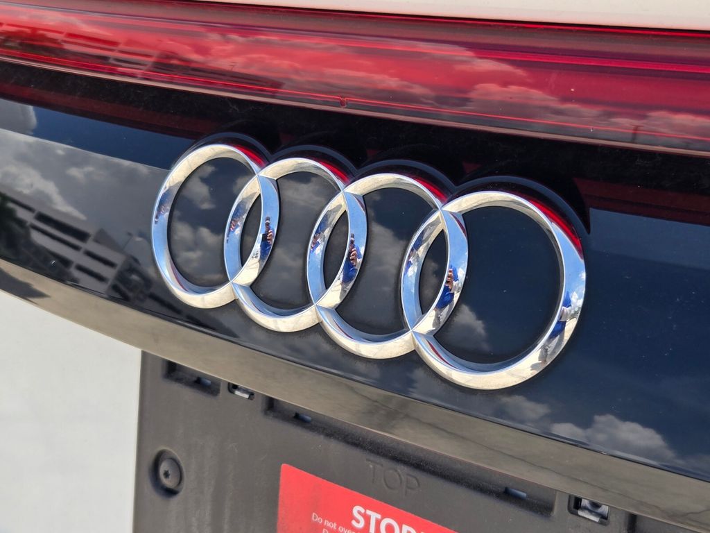 2023 Audi Q8 - $38,735