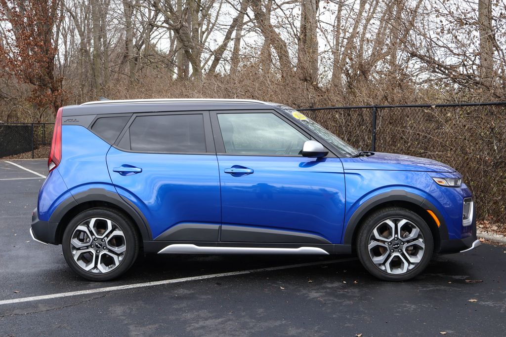 2022 Kia Soul X-Line 9