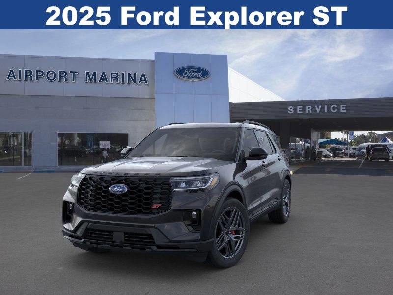 2025 Ford Explorer ST 2