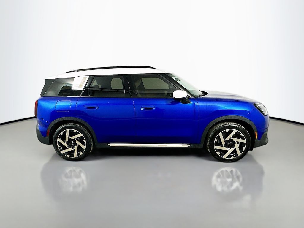 2025 MINI Cooper Countryman  4