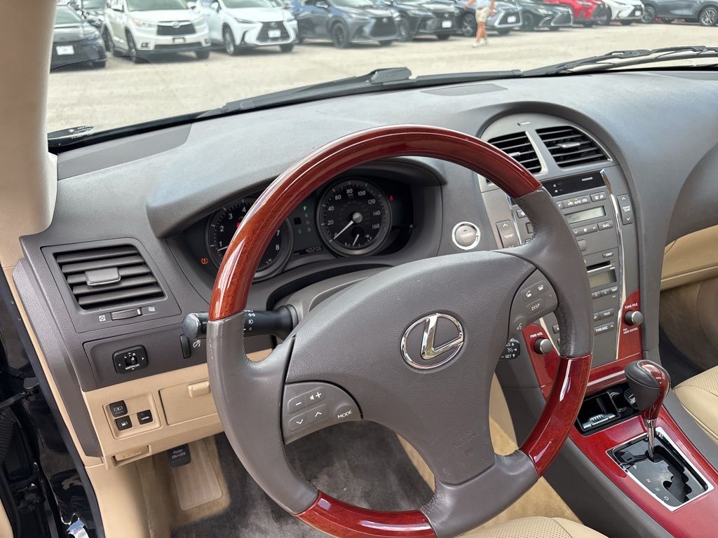 Thumbnail: 2009 Lexus ES - 14