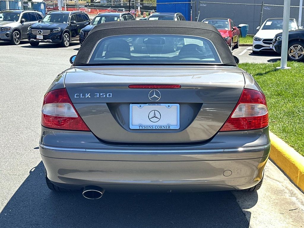 Thumbnail: 2009 Mercedes-Benz CLK - 13