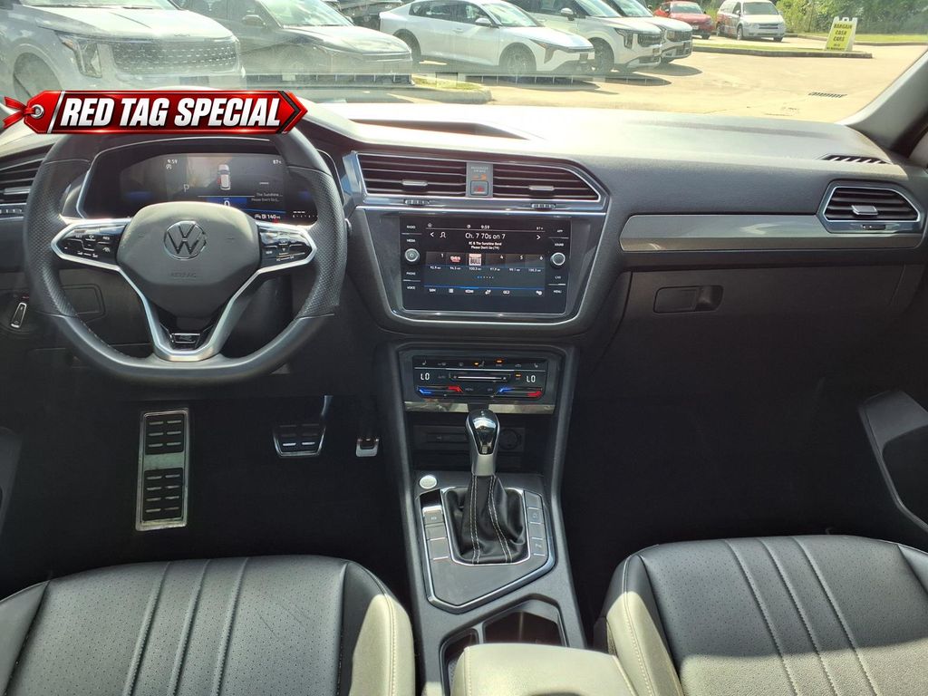 2023 Volkswagen Tiguan 2.0T SE R-Line Black - 8