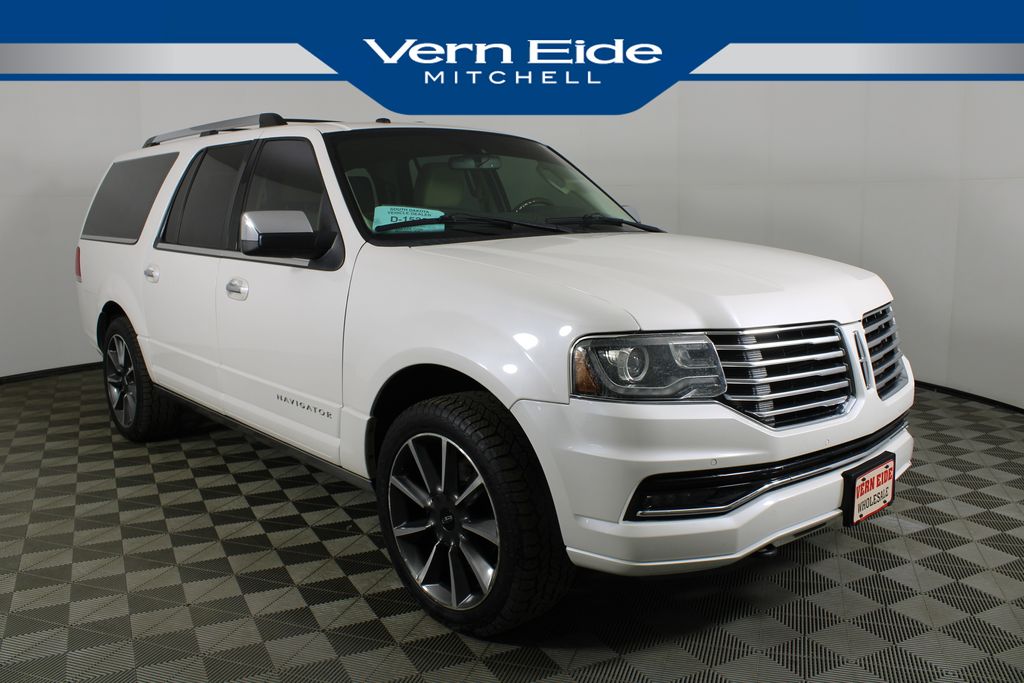 Used 2016 Lincoln Navigator L for sale in 