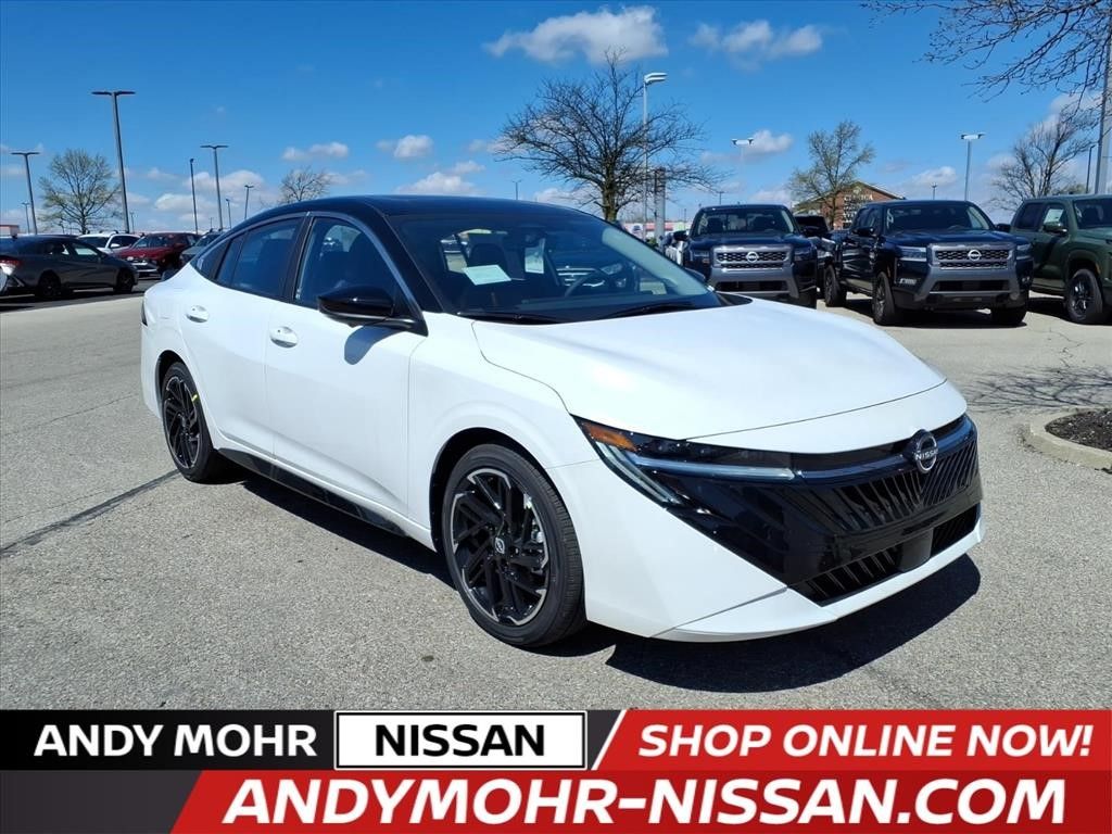 Aspen White 2026 Nissan Sentra SR FWD Sedan Front-Wheel Drive Continuously Variable Transmission