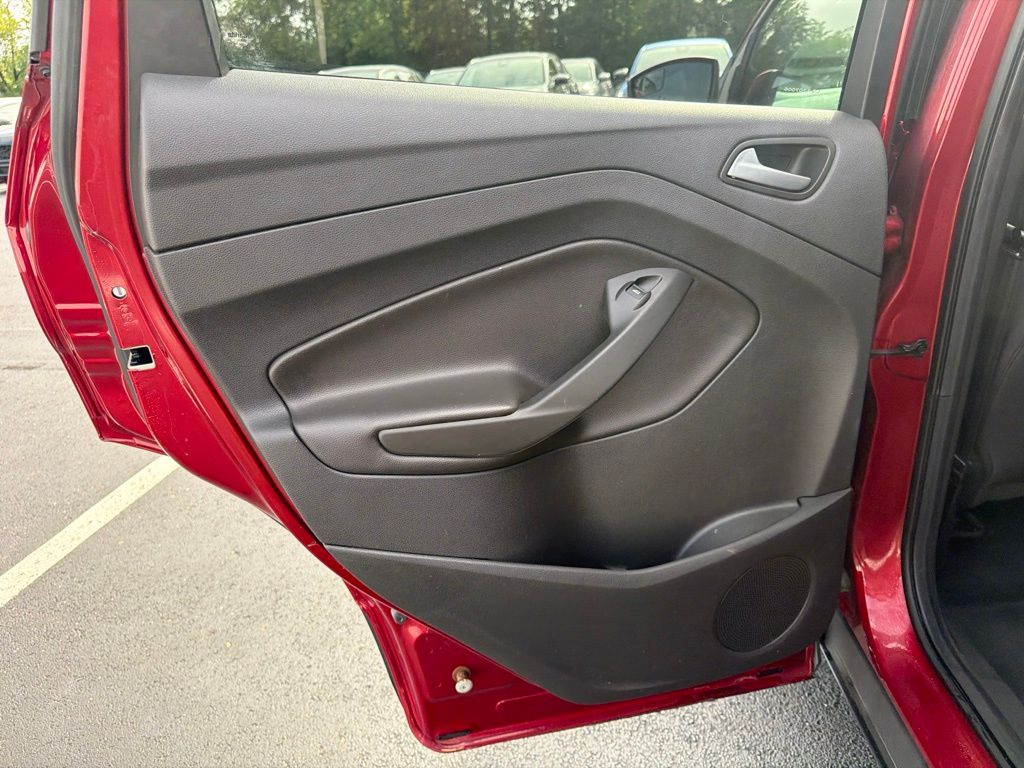 Thumbnail: 2014 Ford Escape - 19