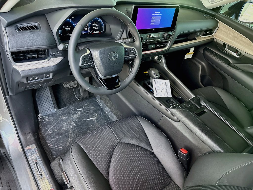 Thumbnail: 2026 Toyota Grand Highlander - 9