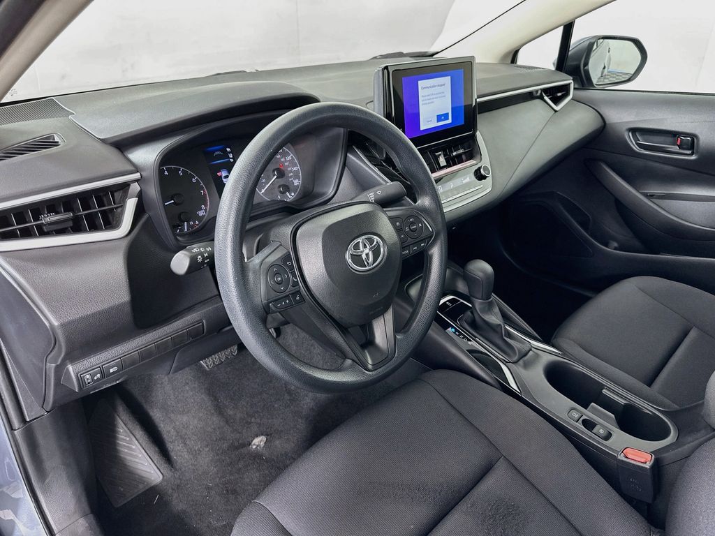Thumbnail: 2025 Toyota Corolla - 9