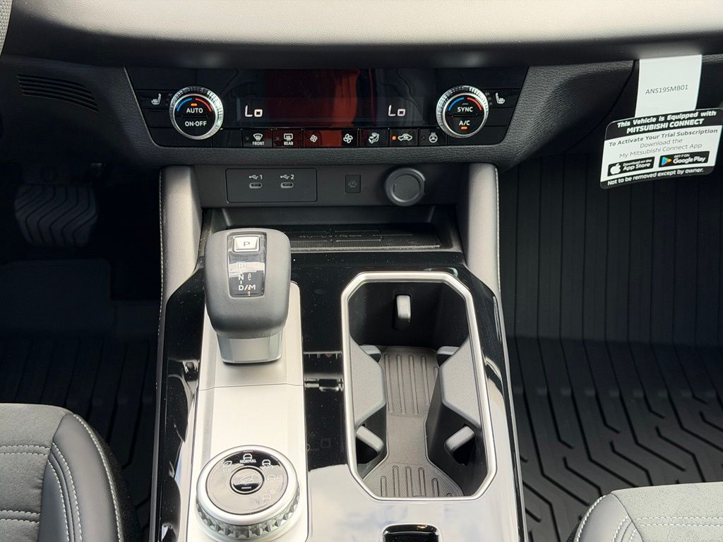 New 2026 Mitsubishi Outlander SUV