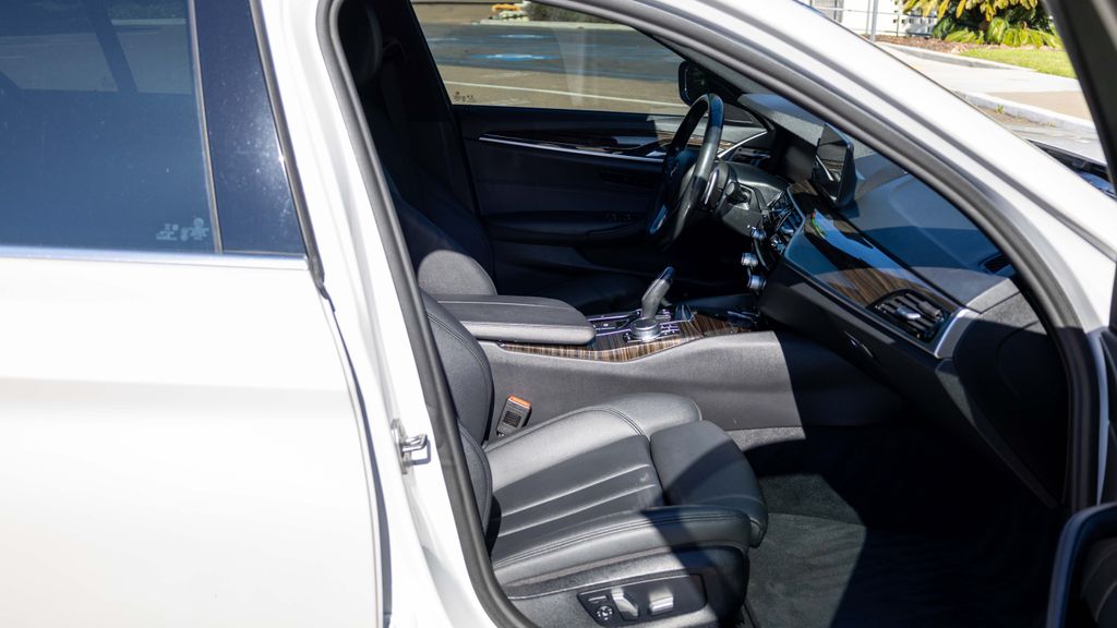 Used 2020 BMW 5 Series 530i 4D Sedan