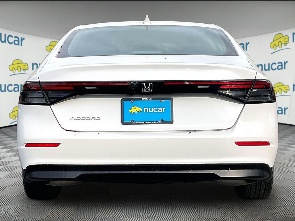 2025 Honda Accord — photo 5
