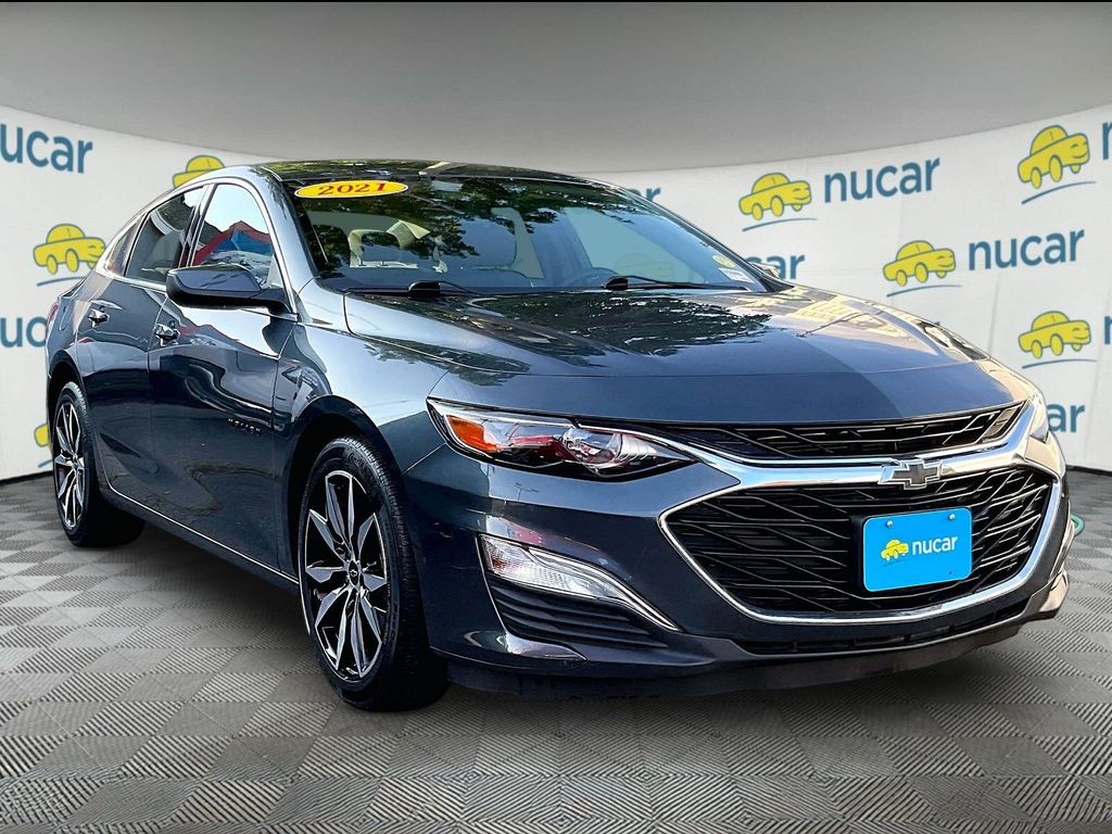 Shadow Gray Metallic 2021 Chevrolet Malibu Sedan Front-Wheel Drive Continuously Variable Transmission