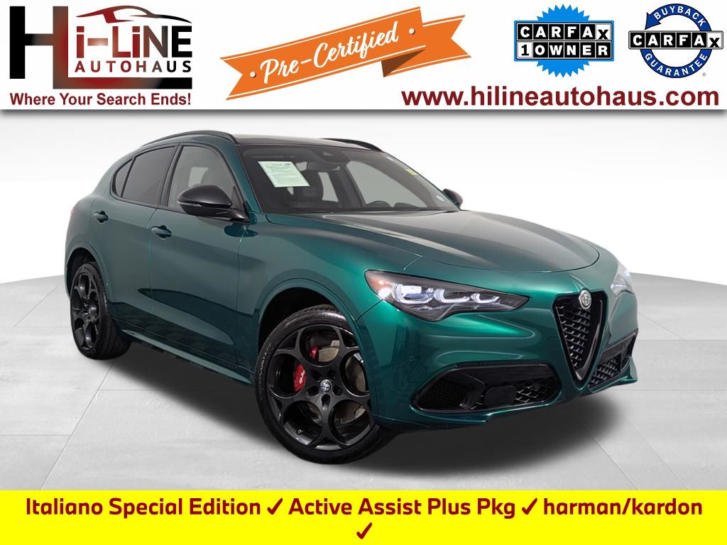 Green (Verde Fangio Metallic) 2025 Alfa Romeo Stelvio SUV / Crossover All-Wheel Drive 8-Speed Automatic