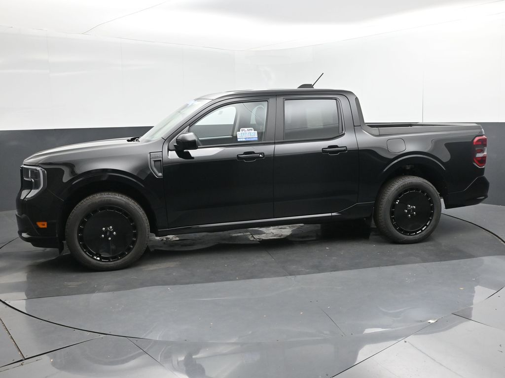 2025 Ford Maverick Lobo Standard