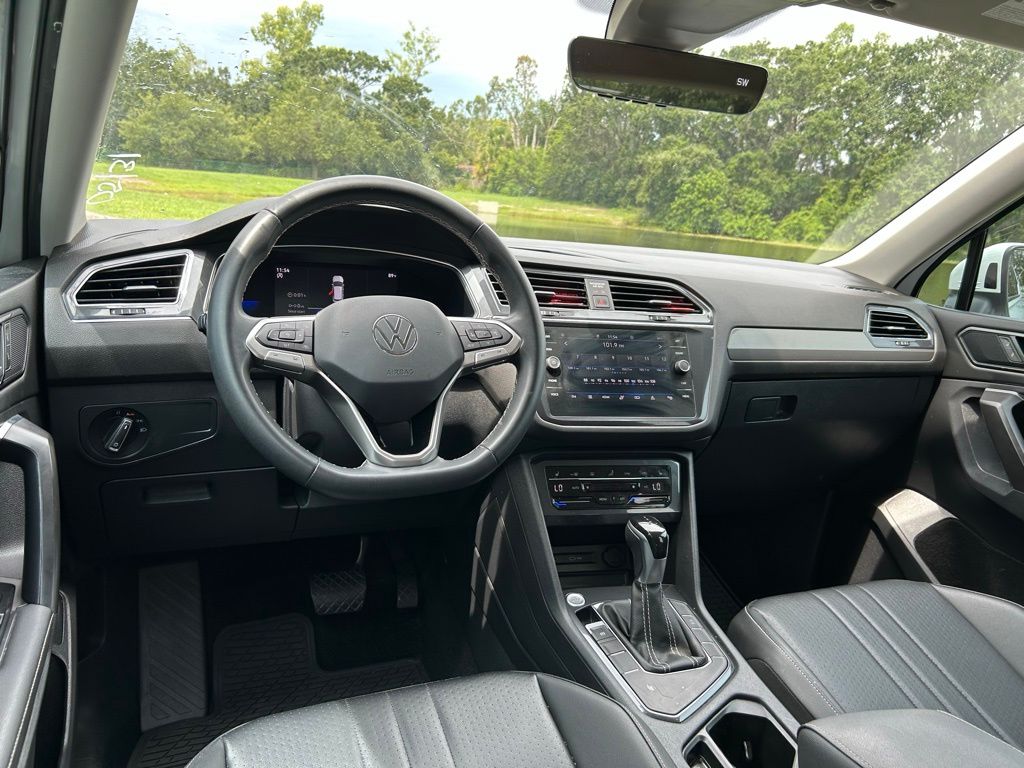 2022 Volkswagen Tiguan 2.0T 12