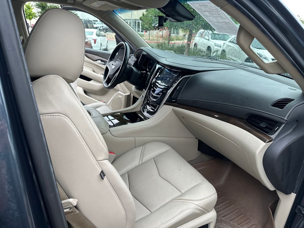 Used Car 2020 Cadillac Escalade Esv  Luxury For Sale Under $25,000 In Austin, Texas