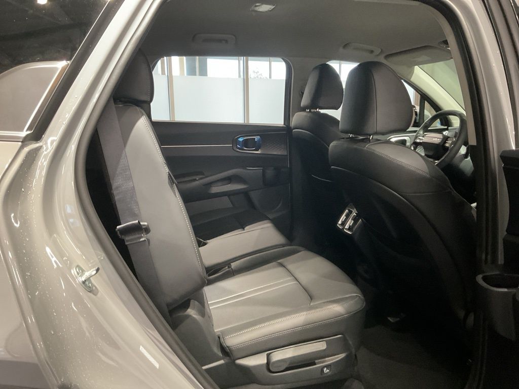 New 2026 Gray Kia EX image 21