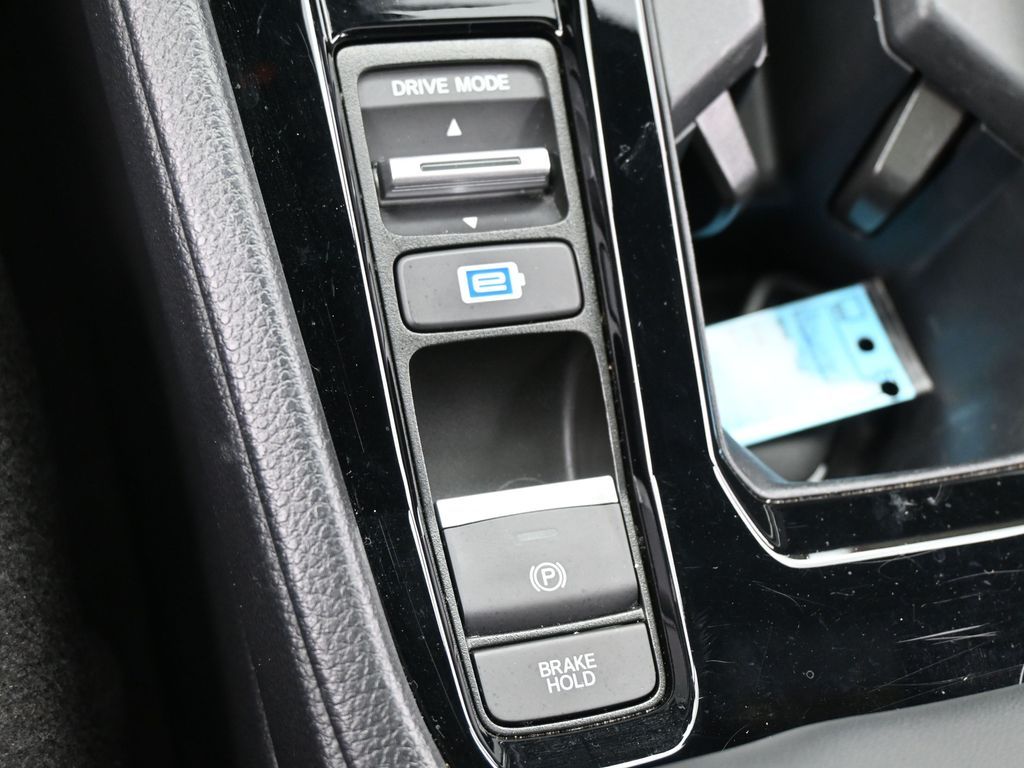 Used 2023 White Honda Sport image 20