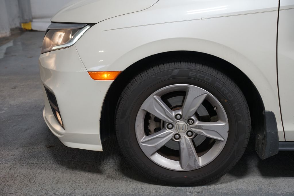 Thumbnail: 2018 Honda Odyssey - 5