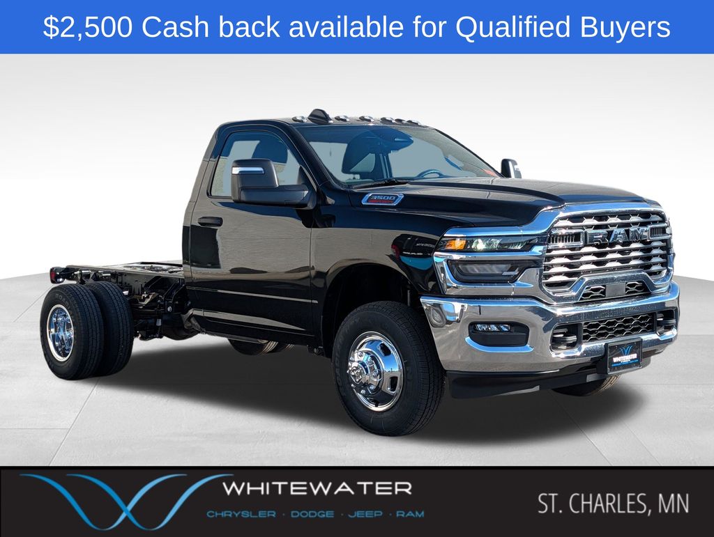 Diamond Black Crystal Pearlcoat 2026 RAM 3500 Chassis Tradesman Regular Cab DRW 4WD Pickup Truck Four-Wheel Drive 8-Speed Automatic