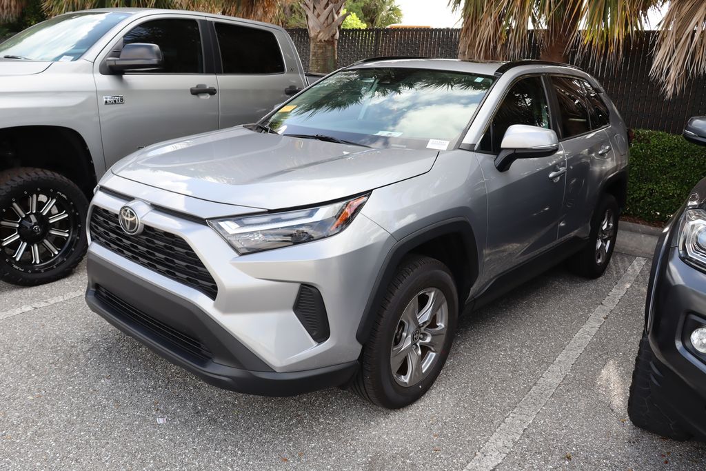 2022 Toyota RAV4 XLE -
                  West Palm Beach, FL